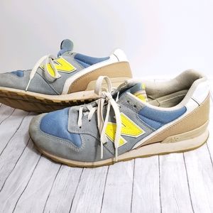 Rare pastel blue & yellow New Balance Size 9